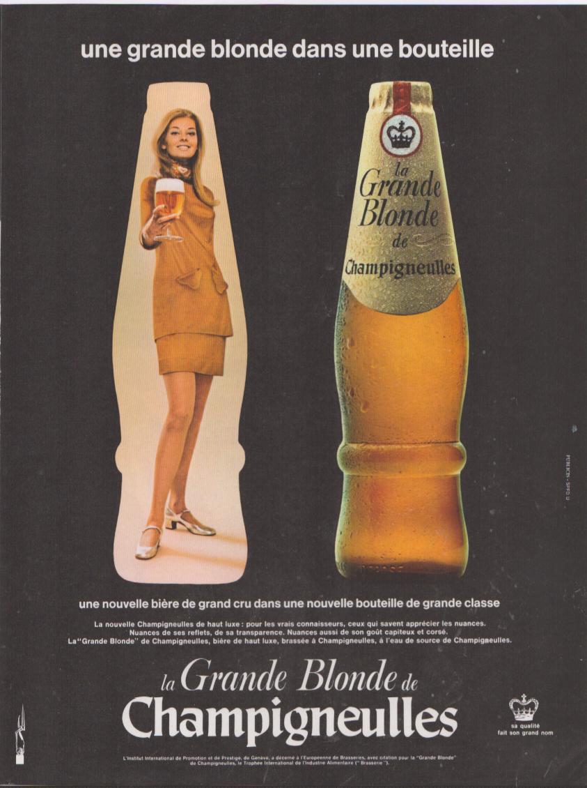 Vintage 1960s Champigneulles La Grande Blonde original print advertisement, French language ad featuring mod-dressed woman beside large golden beer bottle on dark background
